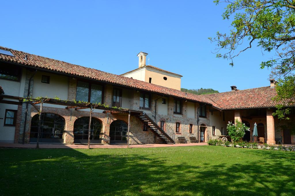 Agriturismo La Pieve Dogliani Exterior foto
