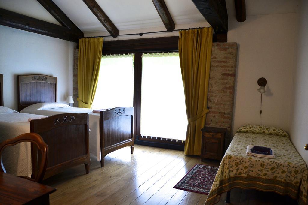 Agriturismo La Pieve Dogliani Cameră foto