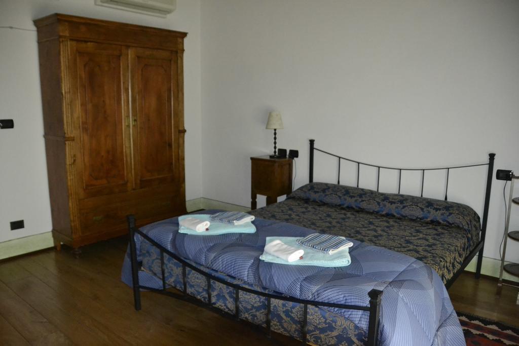 Agriturismo La Pieve Dogliani Cameră foto