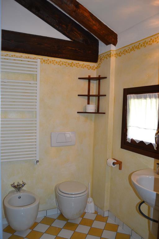 Agriturismo La Pieve Dogliani Cameră foto
